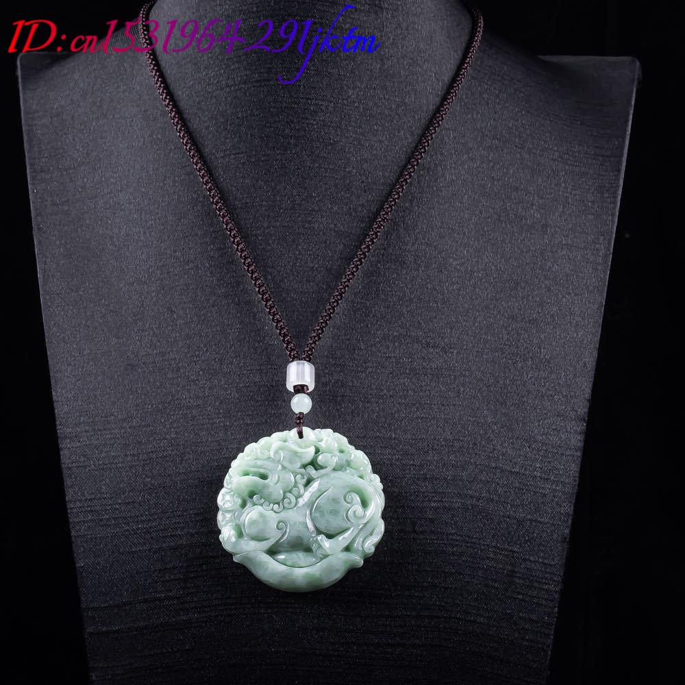 Collar con colgante Pixiu de j - Woman Accessory reseña y precio